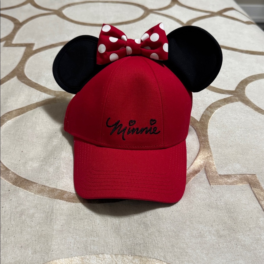 Minnie Mouse baseball cap